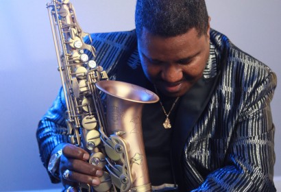 Lloyd Hughes Excellent King saxophone 2